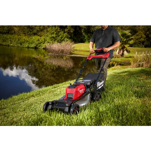 M18 F2LM53-122 kosiarka z napędem FUEL™ 53 cm na dwa akumulatory Milwaukee 4933499213