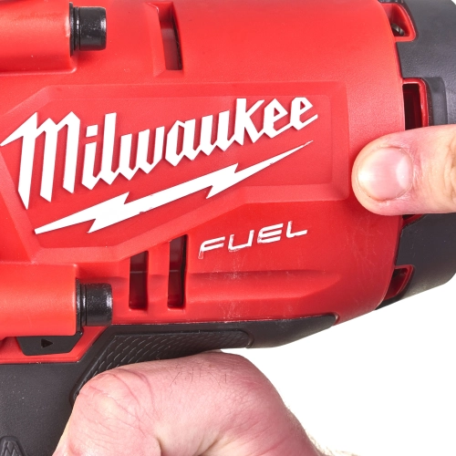 M18 ONEFHIWF1-0X FUEL™ ONE-KEY™ Klucz udarowy 1″ z pierścieniem 2400Nm Milwaukee – widok 6