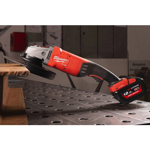 M18 ONEFLAG230XPDB-0C ONE-KEY™ Szlifierka kątowa 230 mm z hamulcem i włącznikiem łopatkowym Milwaukee + walizka