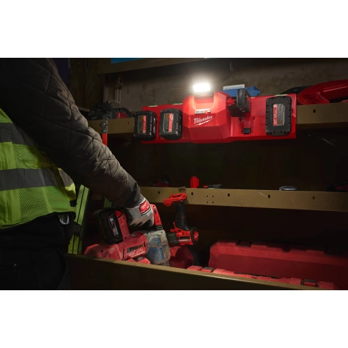 M12-18 GBC4 ładowarka GANGBOX 4-portowa M12™ i M18™ Milwaukee 4933493863
