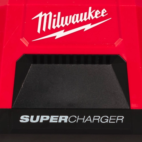 M18 MDBSC mobilna podwójna super ładowarka M18™ Milwaukee 4932498557
