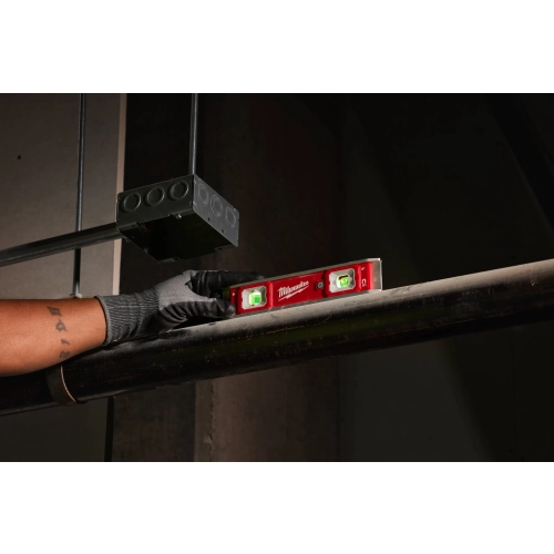 Poziomica torpedo LED 23cm Milwaukee – widok 6