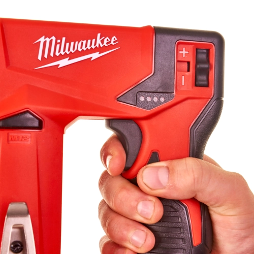 M12 BST-202X Zszywacz Milwaukee – widok 3