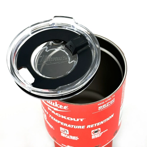 Czerwony kubek PACKOUT Milwaukee 887 ml