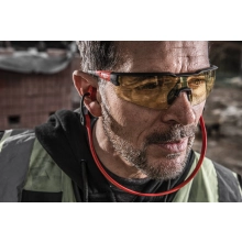 Okulary ochronne żółte Milwaukee odporne na zarysowania enhanced safety glasses – widok 2 Okulary ochronne żółte Milwaukee odporne na zarysowania enhanced safety glasses – widok 2