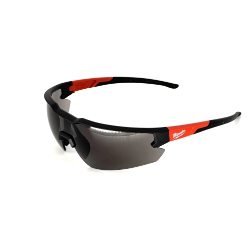 Okulary ochronne przyciemniane Milwaukee odporne na zarysowania enhanced safety glasses