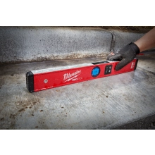 Poziomica elektroniczna Milwaukee 60 cm – widok 2