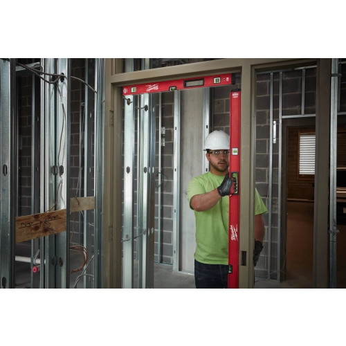 Poziomica REDSTICK BACKBONE Milwaukee magnetyczna 200 cm – widok 3