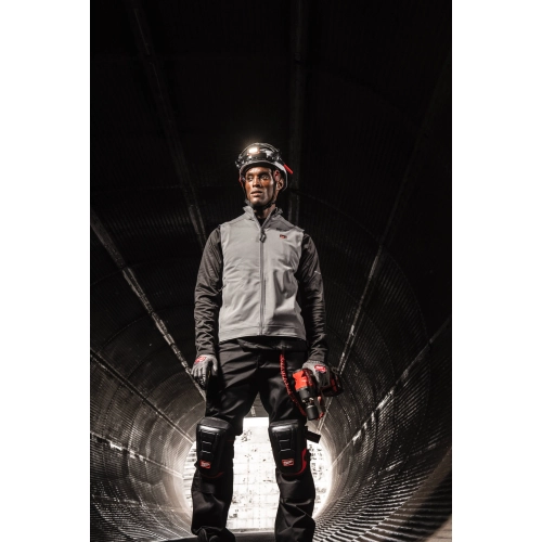 Kask hełm ochronny Milwaukee BOLT200 niewentylowany biały – widok 3