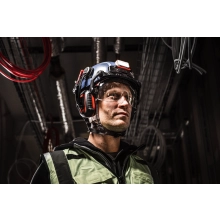 Kask hełm ochronny Milwaukee BOLT200 wentylowany niebieski – widok 2