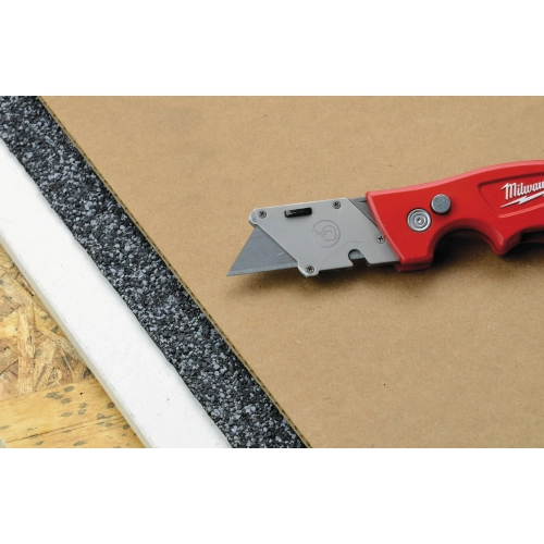 Trapezowe ostrza wymienne do nożyków ręcznych Milwaukee 62 mm 50 szt – widok 4