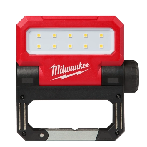L4 FFL-301 reflektor akumulatorowy Milwaukee USB 550 lm z karabińczykiem i magnesem