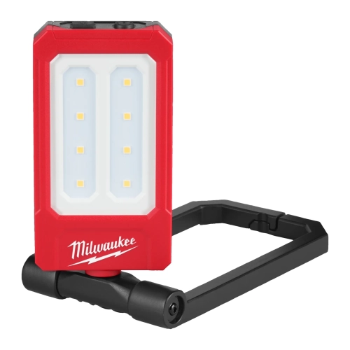 IR FFL reflektor składany ładowany przez USB 500 lm, magnesy i karabińczyk, IP54 Milwaukee – widok 3