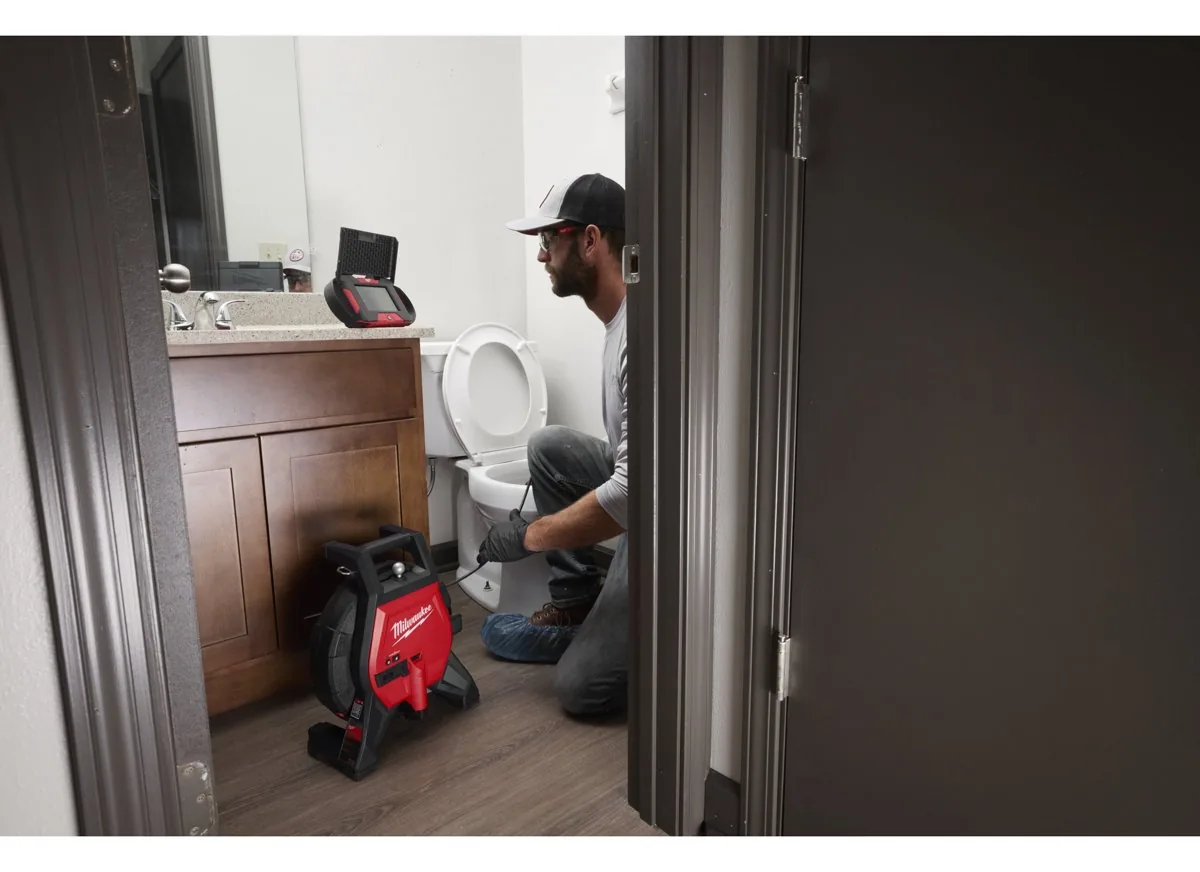 Kamera M12 SICO z jednostką bazową w łazience przy WC