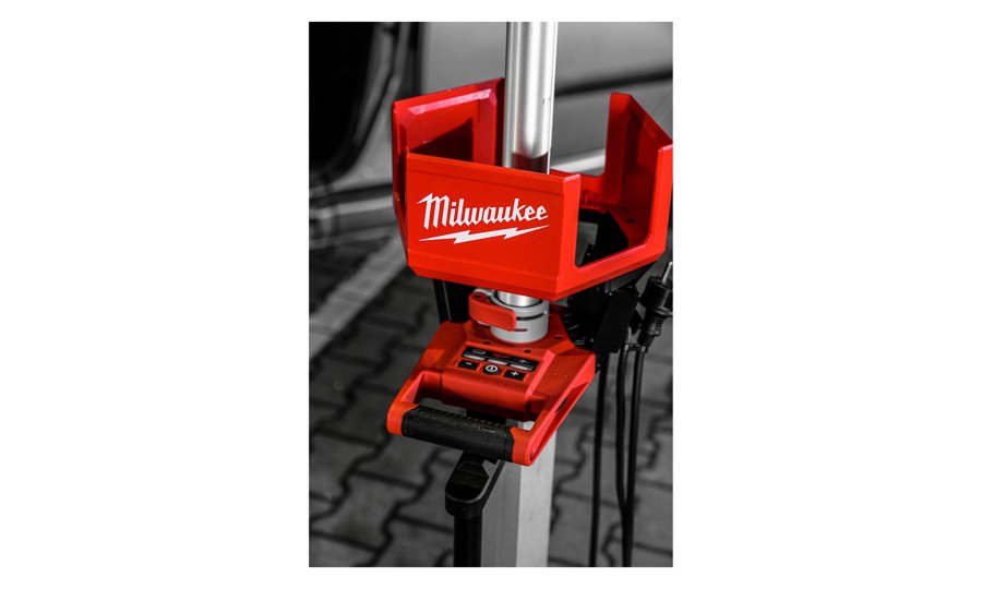 Wbudowana ładowarka M18™