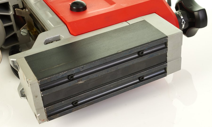 Stopa magnesu 8 890 N