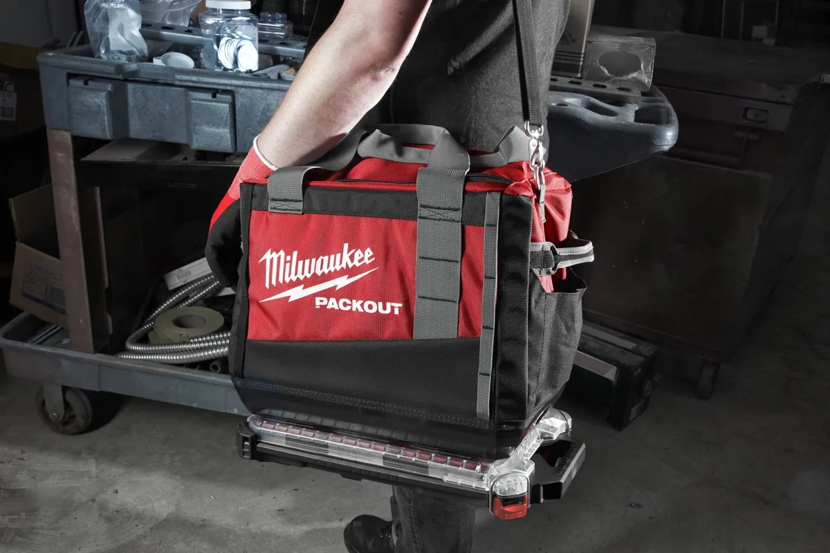 Organizer PACKOUT SLIM przenoszony na budowie