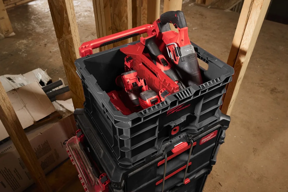 Krata PACKOUT z przegrodą i elektronarzędziami
