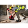 Elastyczne spodnie robocze FREEFLEX™ MILWAUKEE brązowe 46 W30/L32 – w pracy