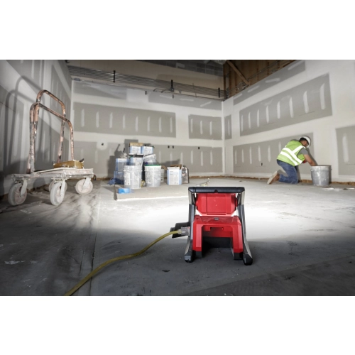 M18 HOAL-0 lampa strefowa HIGH OUTPUT™ 4000 lm Milwaukee 4933478118
