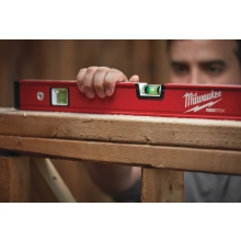 Poziomica Milwaukee REDSTICK COMPACT 40 cm – widok 2 Poziomica Milwaukee REDSTICK COMPACT 40 cm – widok 2